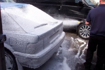 Snowstorm applied to car